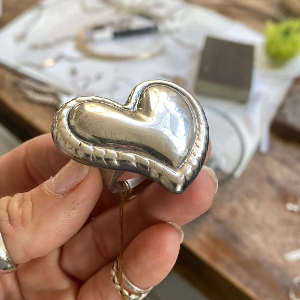*sold* Custom made sterling silver heart ring - Picture 5 of 6